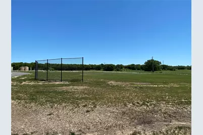 592 Lydia Lane, Granbury, TX 76049 - Photo 33