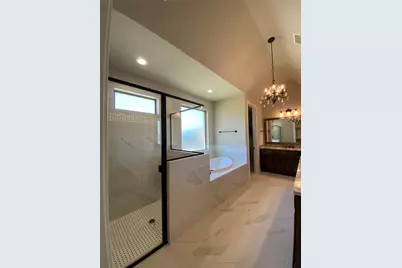 592 Lydia Lane, Granbury, TX 76049 - Photo 19