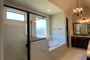 592 Lydia Ln, Granbury, TX 76049 - Photo 19