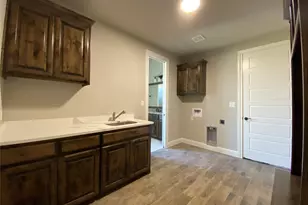 592 Lydia Ln, Granbury, TX 76049 - Photo 21