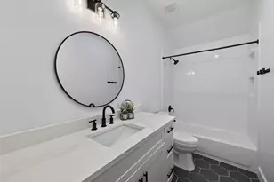 112 Spring Cir, Red Oak, TX 75154 - Photo 11
