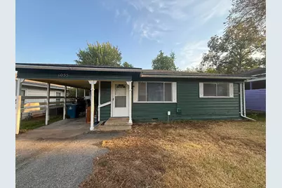 1055 W Star Street, Denison, TX 75020 - Photo 1