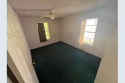 1055 W Star Street, Denison, TX 75020 - Photo 7