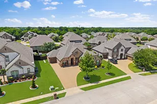 9902 Clubhouse Cir, Rowlett, TX 75089 - Photo 37