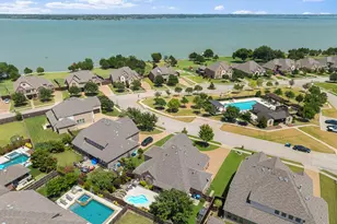 9902 Clubhouse Cir, Rowlett, TX 75089 - Photo 31
