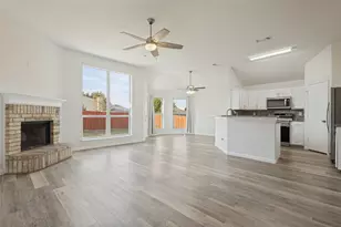2405 Collier Dr, McKinney, TX 75071 - Photo 3