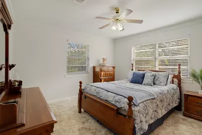 515 E Day Street, Denison, TX 75021 - Photo 9