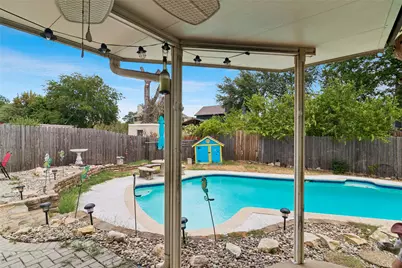 2108 Pearl Lane, Irving, TX 75060 - Photo 25