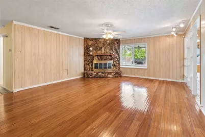2108 Pearl Lane, Irving, TX 75060 - Photo 5