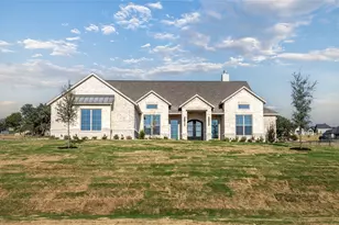 708 Burr Oak Ln, Weatherford, TX 76085 - Photo 1