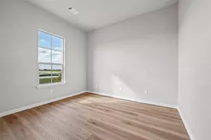 180 Aurora Ave, Valley View, TX 76272 - Photo 7