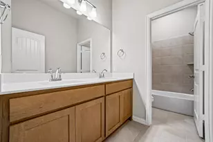 180 Aurora Ave, Valley View, TX 76272 - Photo 23