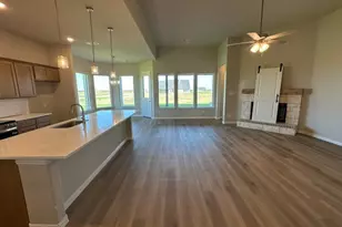 180 Aurora Ave, Valley View, TX 76272 - Photo 11