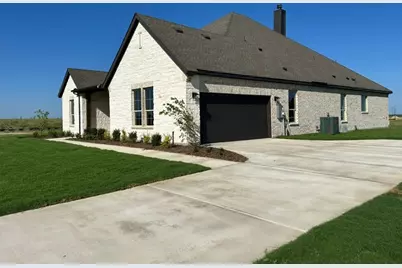 180 Aurora Avenue, Valley View, TX 76272 - Photo 3