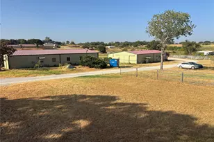 7431 Grubbs Rd, Aubrey, TX 76227 - Photo 17
