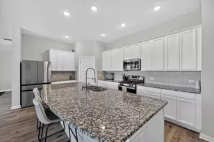 5408 High Pointe Dr, Haltom City, TX 76137 - Photo 13