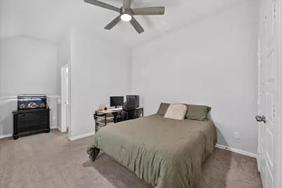 5408 High Pointe Drive, Haltom City, TX 76137 - Photo 21