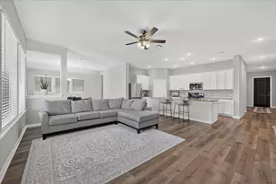 5408 High Pointe Dr, Haltom City, TX 76137 - Photo 5