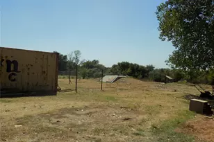192 Salt Grass Cir, Poolville, TX 76487 - Photo 27