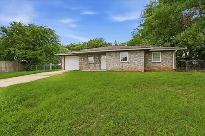1701 Aster Street, Gainesville, TX 76240 - Photo 23
