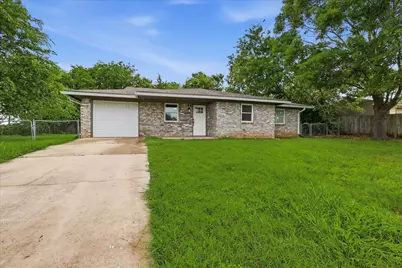 1701 Aster Street, Gainesville, TX 76240 - Photo 21