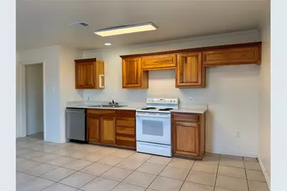 226 N Sixth, Wills Point, TX 75169 - Photo 5