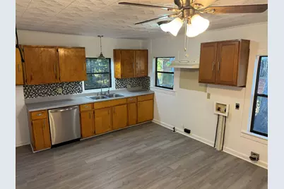 1307 Church Street, Commerce, TX 75428 - Photo 9
