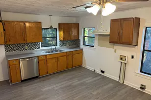 1307 Church St, Commerce, TX 75428 - Photo 9