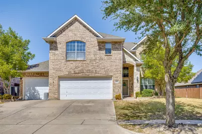 916 Sequoia Way, Saginaw, TX 76131 - Photo 1