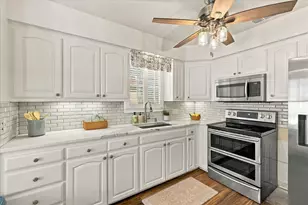 1231 E Lake Dr, Weatherford, TX 76087 - Photo 15