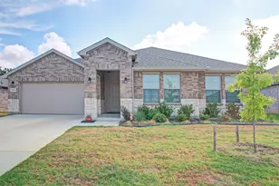 859 Waterford Way, Joshua, TX 76058 - Photo 1