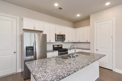 8039 Snowmass Drive, Frisco, TX 75034 - Photo 3