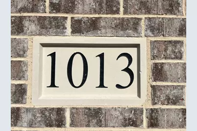 1013 Pecan Tree Lane, Fort Worth, TX 76108 - Photo 3