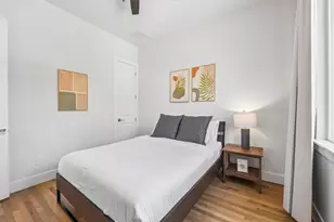 2403 Obenchain St, Dallas, TX 75212 - Photo 23