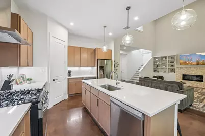 2403 Obenchain Street, Dallas, TX 75212 - Photo 11