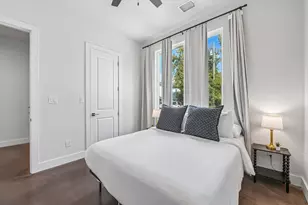 2403 Obenchain St, Dallas, TX 75212 - Photo 17