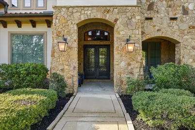 413 Saint Tropez Drive, Southlake, TX 76092 - Photo 3