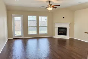 9609 Sand Trap Dr, McKinney, TX 75072 - Photo 3