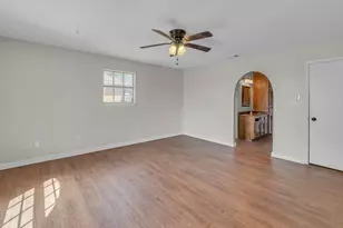 369 Anna Hobbs Ln, Bruceville Eddy, TX 76524 - Photo 13