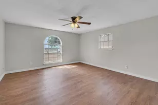 369 Anna Hobbs Ln, Bruceville Eddy, TX 76524 - Photo 11