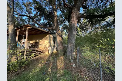 10497 Newell Creek Drive, Quinlan, TX 75474 - Photo 17