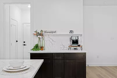 3037 Valentine Street, Dallas, TX 75215 - Photo 7