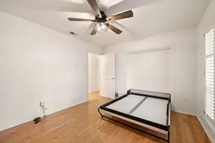 12450 Wood Manor Cir, Farmers Branch, TX 75234 - Photo 19