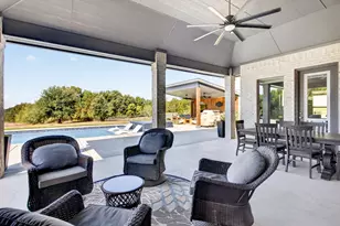 133 Helton Dr, Granbury, TX 76049 - Photo 29