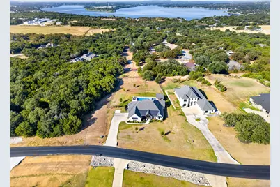 133 Helton Drive, Granbury, TX 76049 - Photo 39