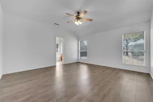 2309 Trickling Creek Dr, Garland, TX 75041 - Photo 11