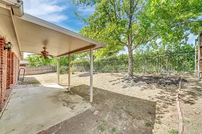 2309 Trickling Creek Drive, Garland, TX 75041 - Photo 21