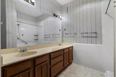 427 Wheatridge Street, Mesquite, TX 75150 - Photo 11