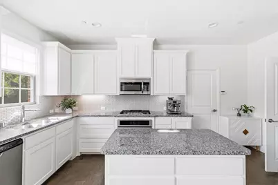 7428 Mitchell Drive, McKinney, TX 75070 - Photo 9