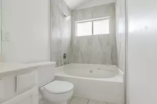 5522 Yaupon Dr, Arlington, TX 76018 - Photo 17